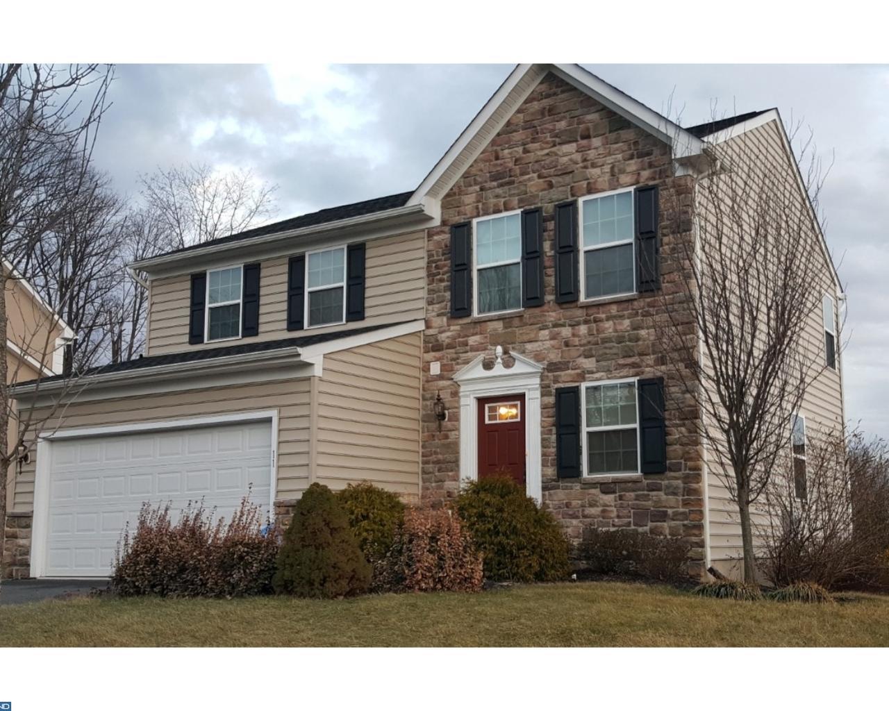 11 Lee Drive - Photo 1
