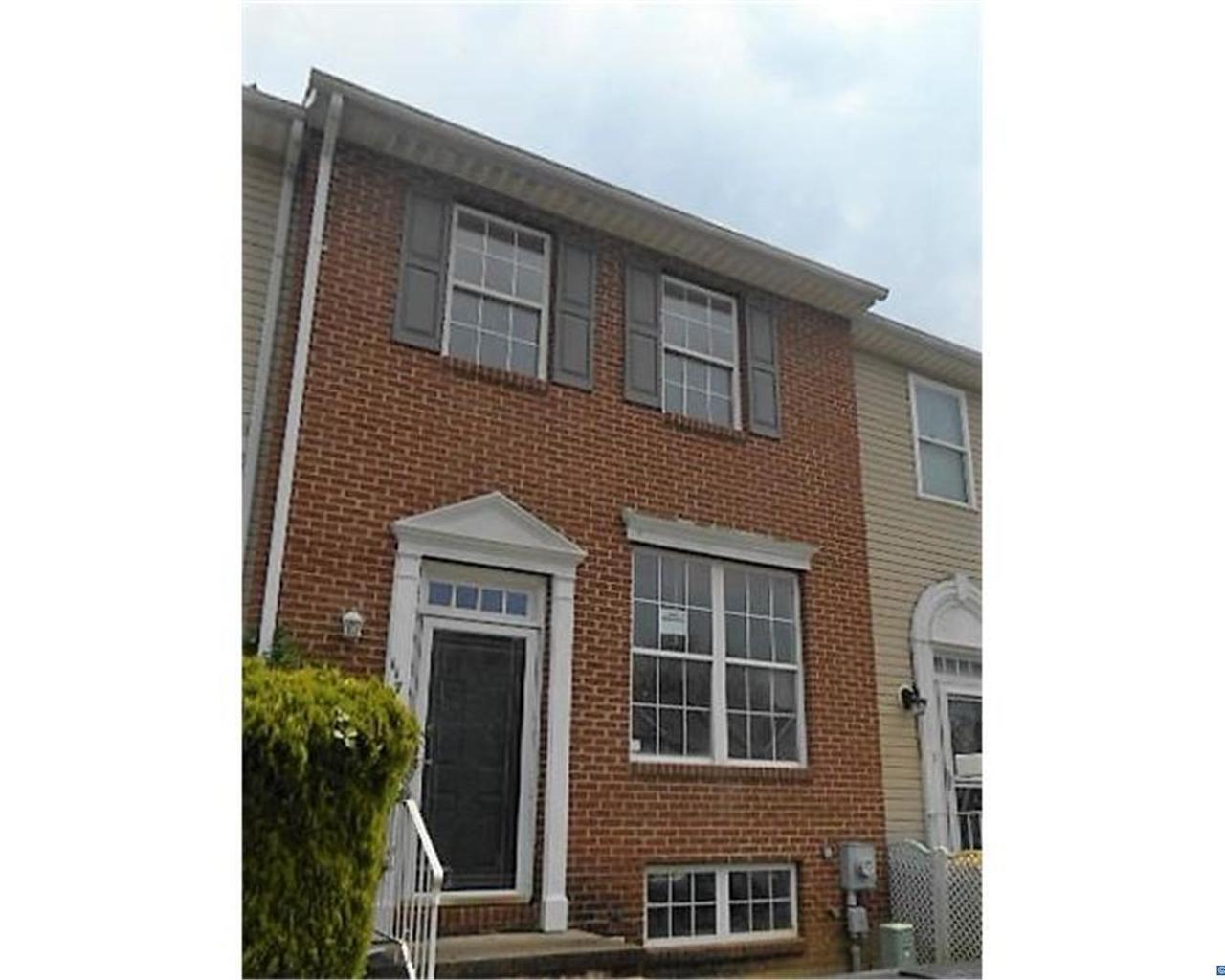 117 Gladstone Way - Photo 1