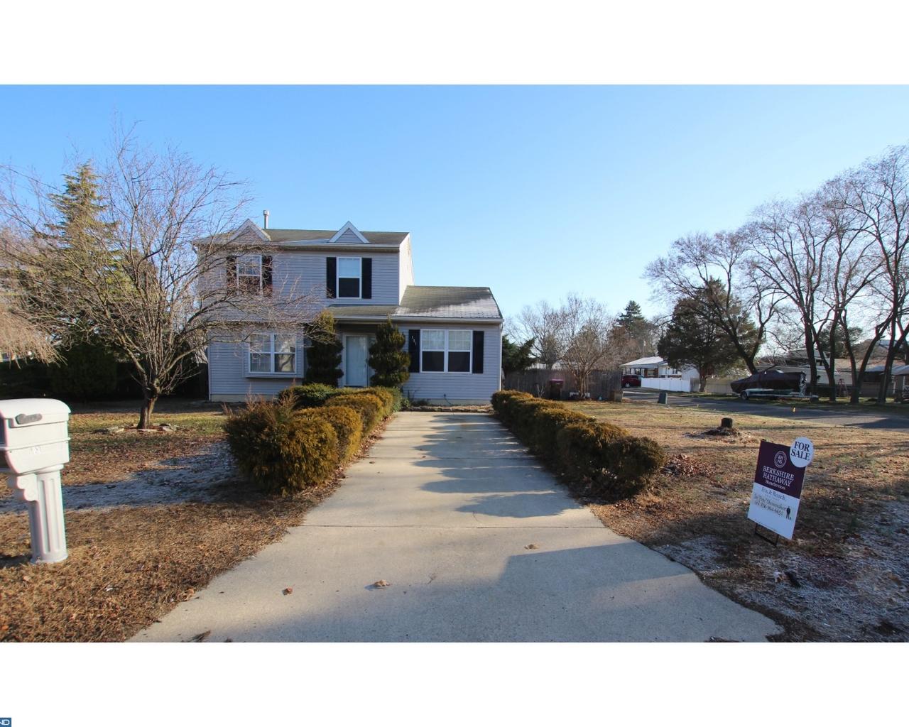 101 Garden Avenue - Photo 1