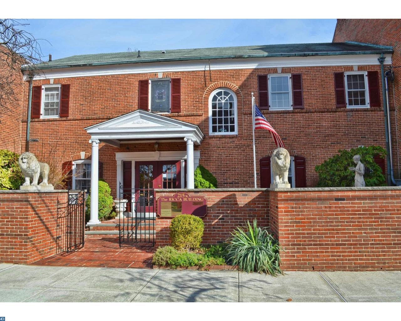 215 Olive Street - Photo 1
