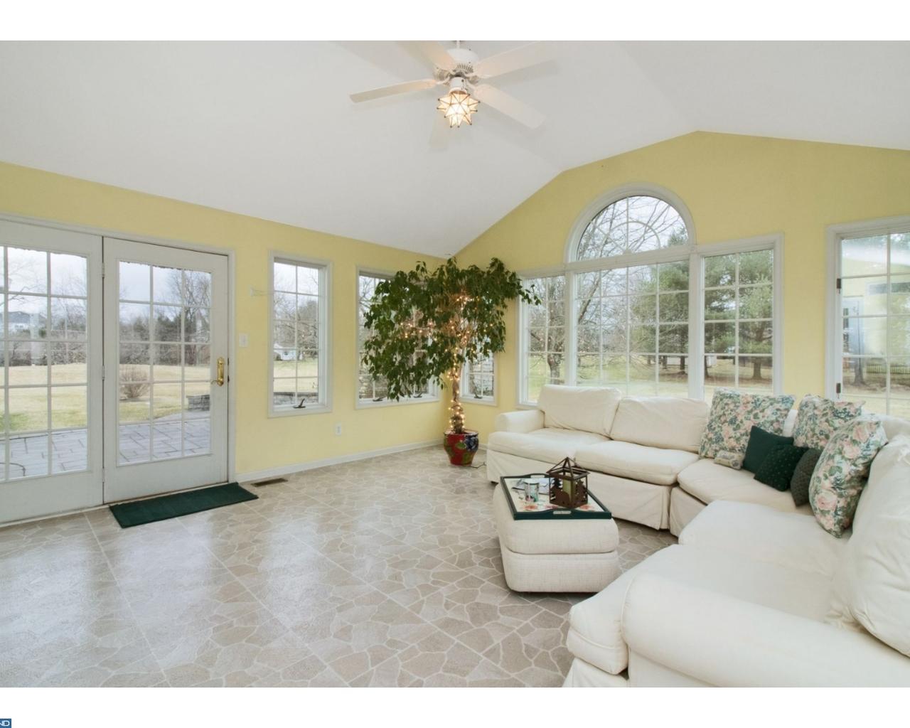 14 Hanover Court - Photo 1
