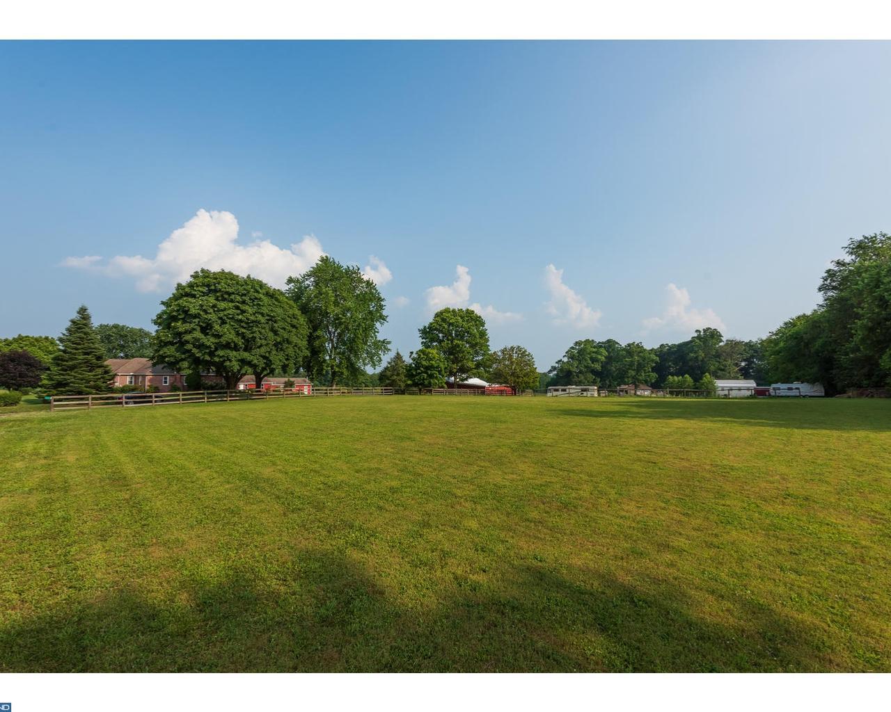 1691 New London Road - Photo 1