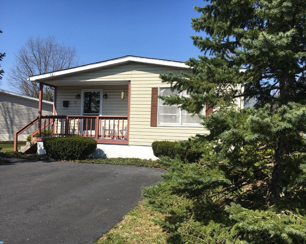 771 Aspen Circle - Photo 1