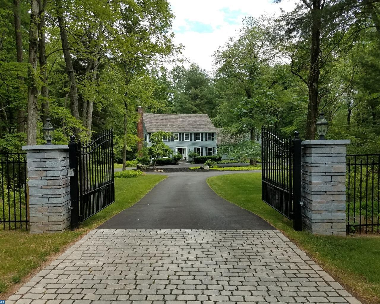 1772 Stuart Road - Photo 1