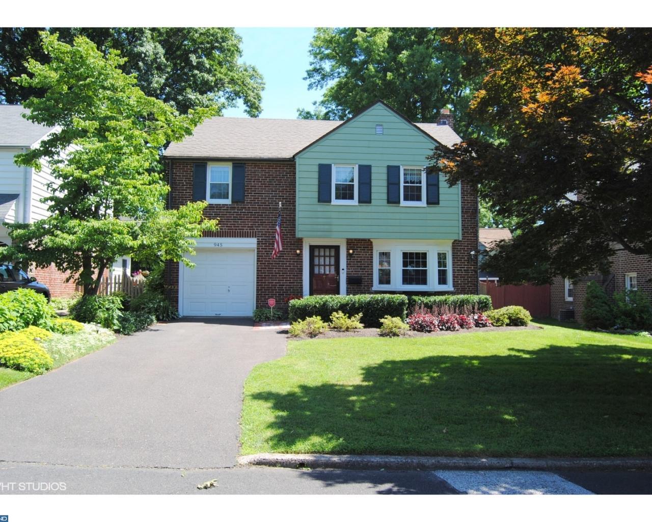 945 Roanoke Road - Photo 1