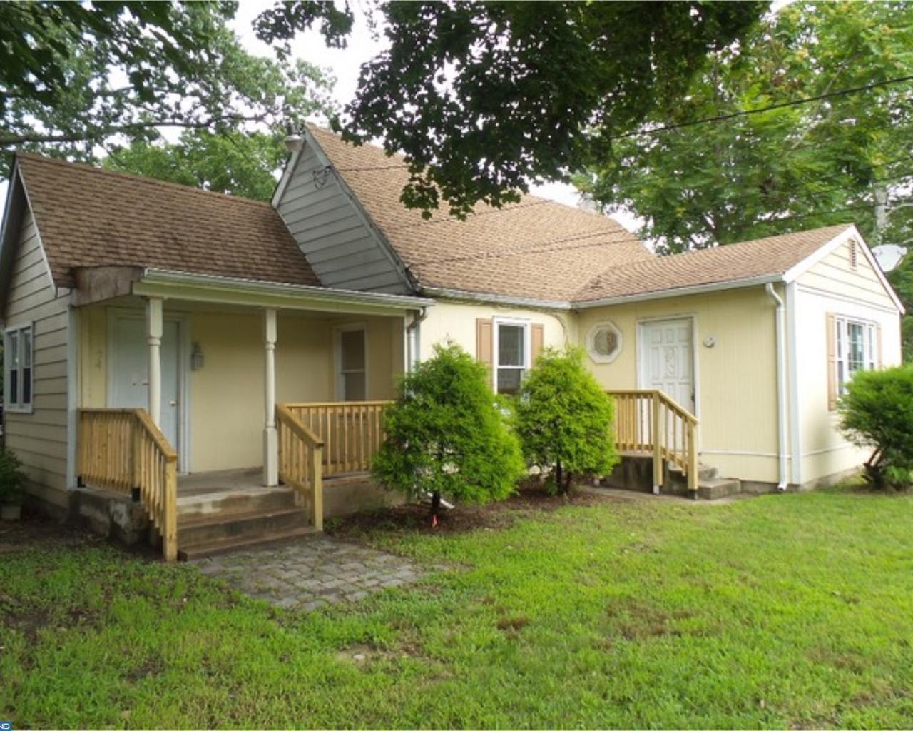 174 Asbury Avenue - Photo 1