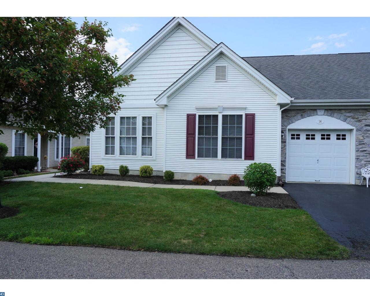 14 Mockingbird Drive - Photo 1