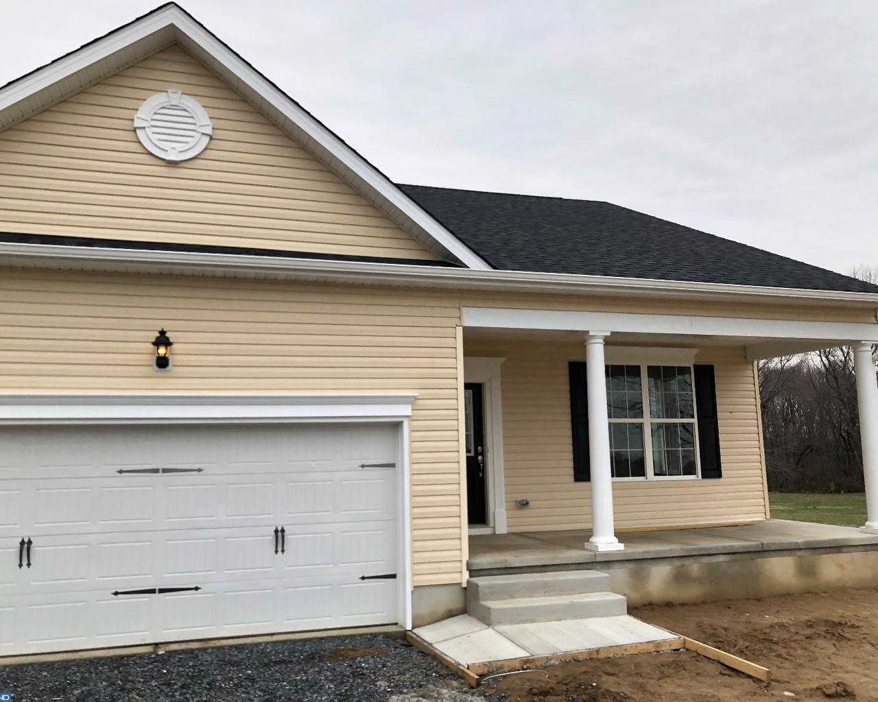 963 Sophers Row - Photo 1