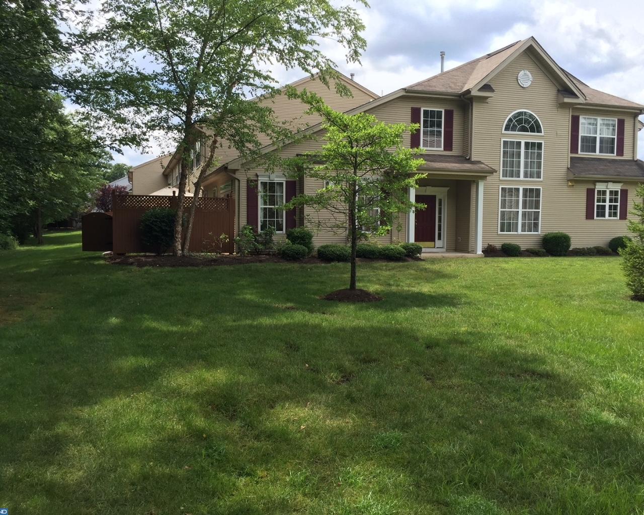 103 Warwick Road - Photo 1