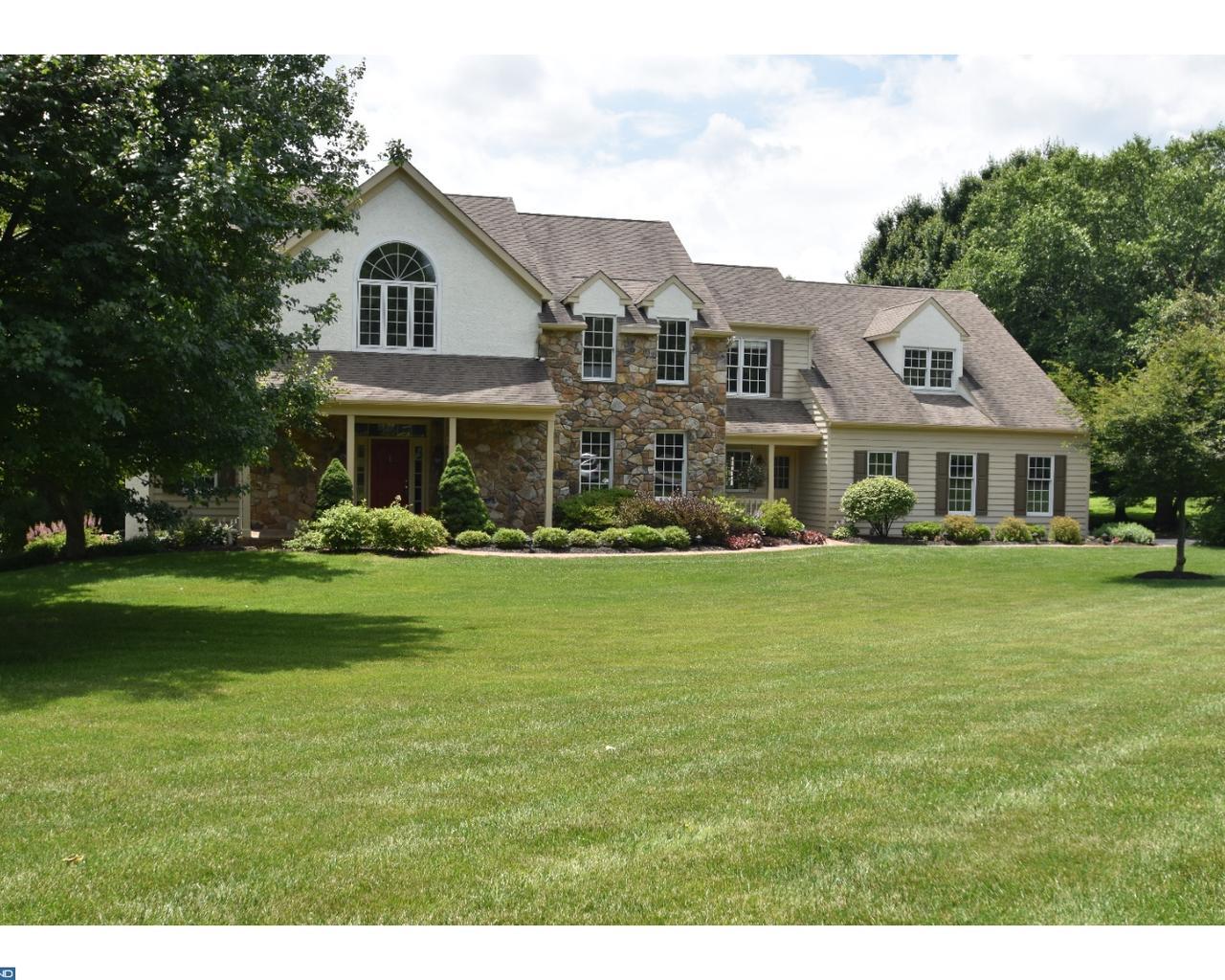 723 Ann Drive - Photo 1