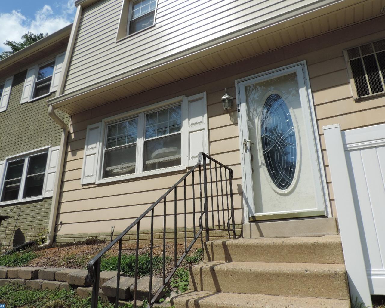 515 York Road - Photo 1