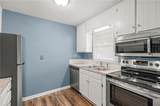 1040 Rock Knoll Court - Photo 5