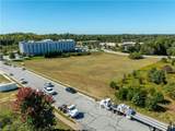 1480 Hampton Plaza Drive - Photo 40