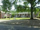 611 Maple Avenue - Photo 1