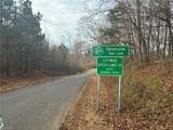 9033 Stack Road - Photo 5