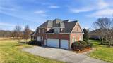 204 Fosseway Drive - Photo 3