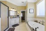 204 Fosseway Drive - Photo 37