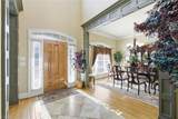 204 Fosseway Drive - Photo 8