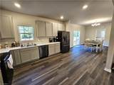 1661 King Road - Photo 3