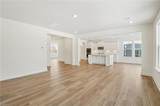 325 Greenfield Drive - Photo 10
