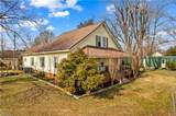 1022 Railroad Avenue - Photo 3