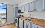 1101 Elm Street - Photo 4