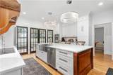 305 Bessemer Avenue - Photo 12