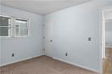 239 Oakwood Court - Photo 12