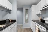 239 Oakwood Court - Photo 6