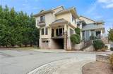 160 Park Pointe Circle - Photo 2