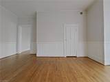 304 Oakwood Street - Photo 20
