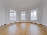 304 Oakwood Street - Photo 4