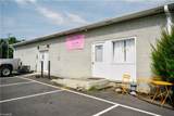 105 Llewellyn Street - Photo 2
