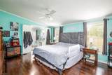 305 Whispering Oaks Drive - Photo 11
