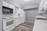 7117 Friendly Avenue - Photo 11