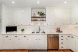 437 Valleymeade Drive - Photo 15