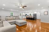 3200 Seven Springs Road - Photo 14