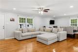 3200 Seven Springs Road - Photo 15