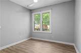 376 Meadows Circle - Photo 17