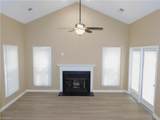 7185 Avenbury Circle - Photo 3