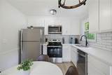 821 Prince Edward Road - Photo 11