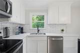 821 Prince Edward Road - Photo 14