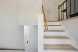 821 Prince Edward Road - Photo 5