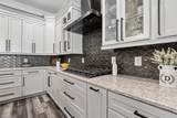 6087 Grinsted Court - Photo 13