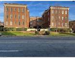 828 Elm Street - Photo 2