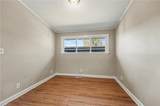 511 Saunders Place - Photo 14