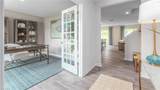 1572 Aberdeen Drive - Photo 2