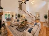 6916 Harvest Glen Drive - Photo 14