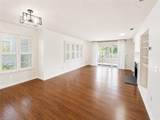 231 Oakwood Court - Photo 2