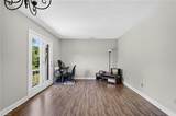 306 Windsor Manor Way - Photo 9